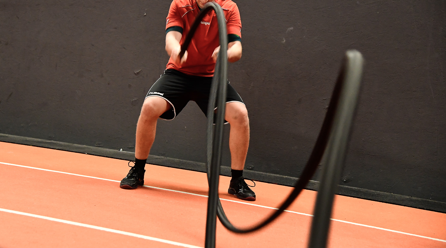 ASV Pegnitz Handball beim Cross Gym Trainin mit Bastian Lumpp in der Sportwelt Pegnitz