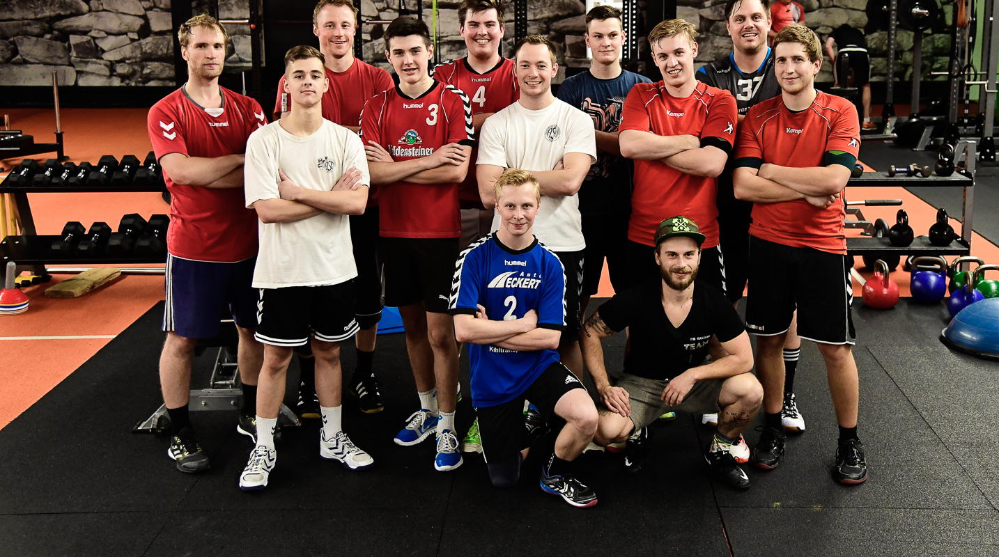 ASV Pegnitz Handball beim Cross Gym Trainin mit Bastian Lumpp in der Sportwelt Pegnitz