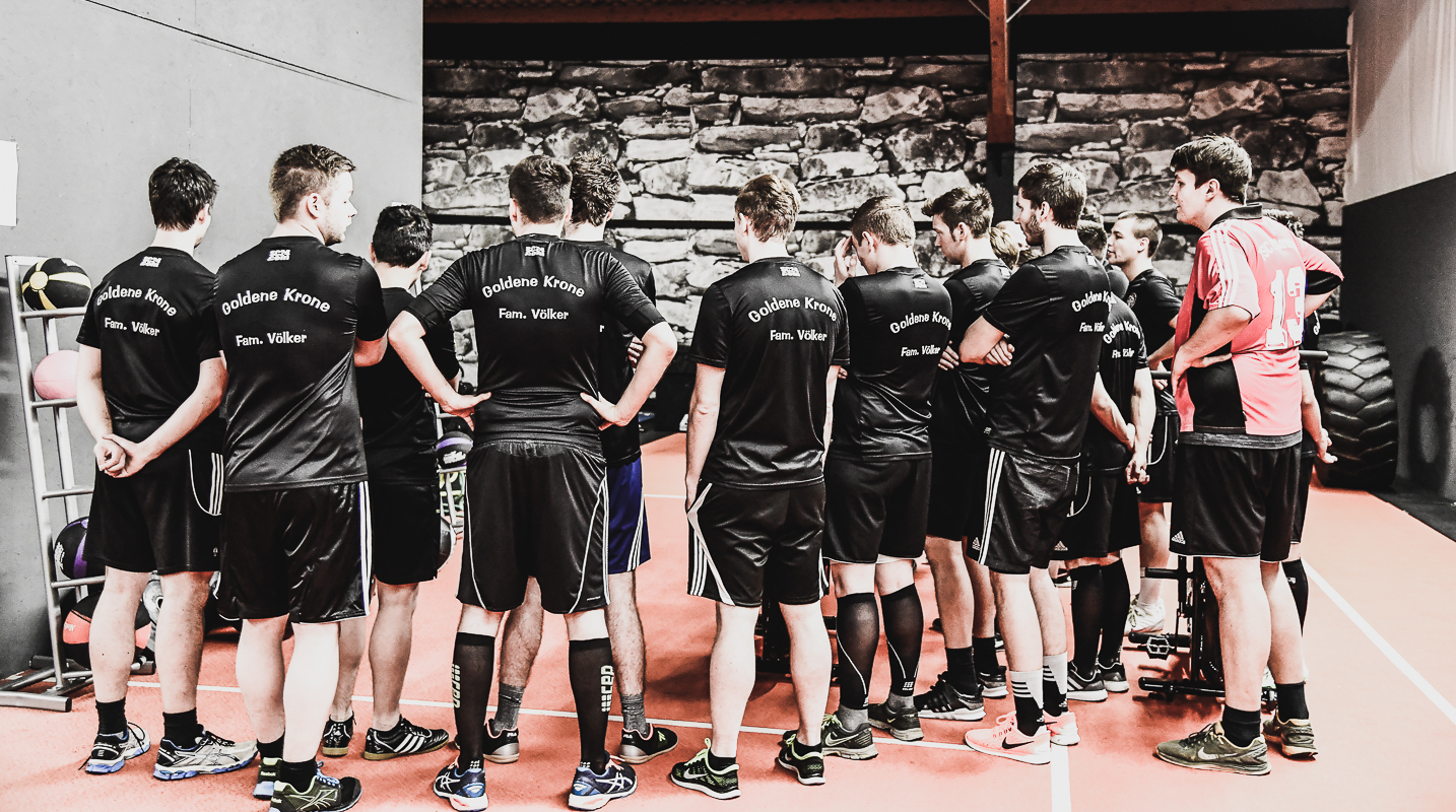 TSC Pottenstein beim Cross Gym Trainin mit Bastian Lumpp in der Sportwelt Pegnitz