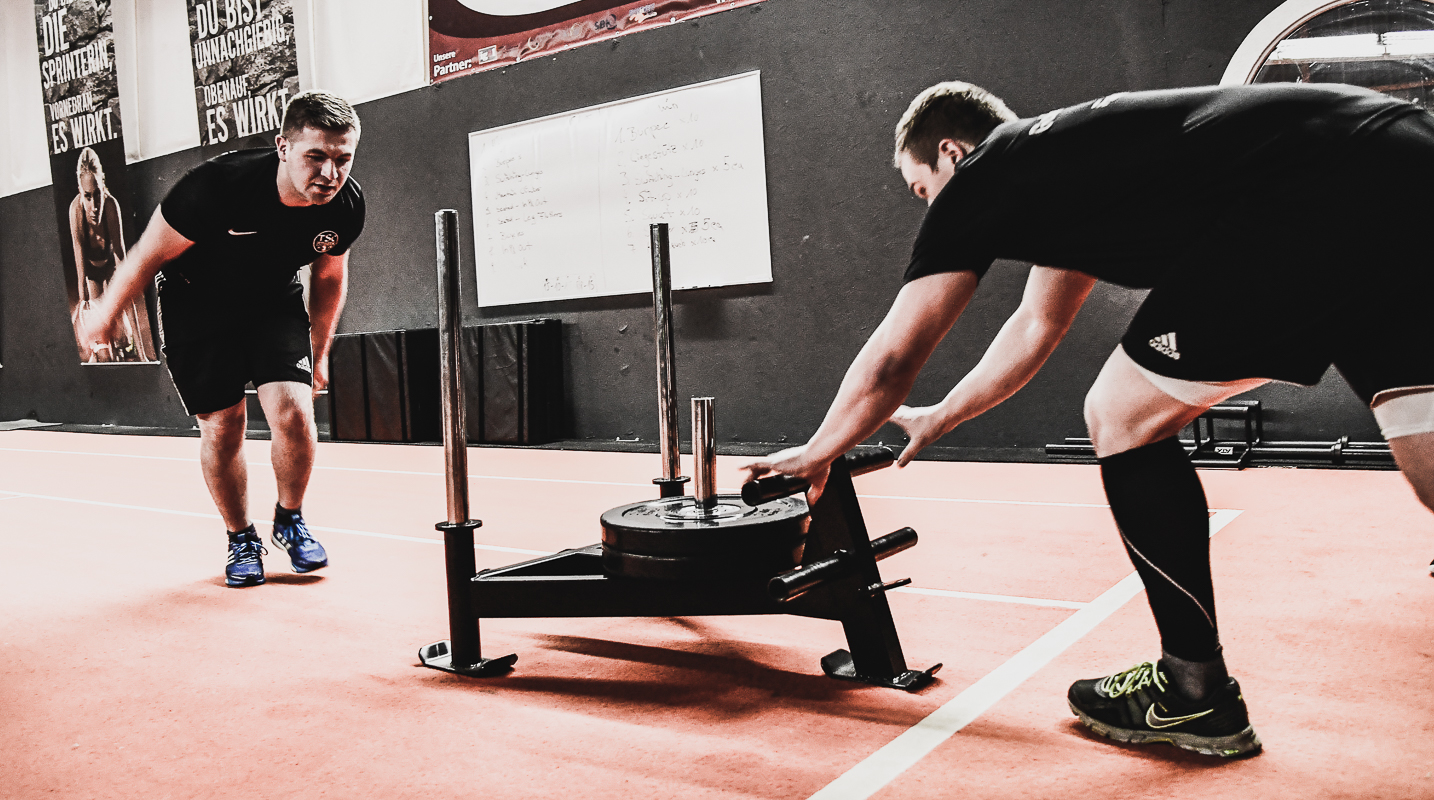 TSC Pottenstein beim Cross Gym Trainin mit Bastian Lumpp in der Sportwelt Pegnitz