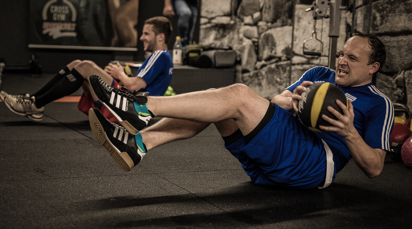 FC Pegnitz beim Cross Gym Trainin mit Bastian Lumpp in der Sportwelt Pegnitz