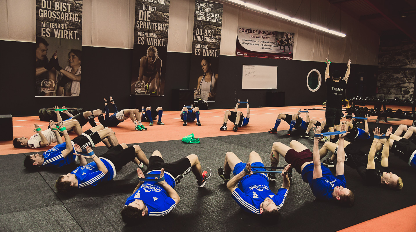 FC Pegnitz beim Cross Gym Training mit Bastian Lumpp in der Sportwelt Pegnitz, Vorbereitung für die Kreisklasse Erlangen/Pegnitzgrund 3 Saison 2018/2019