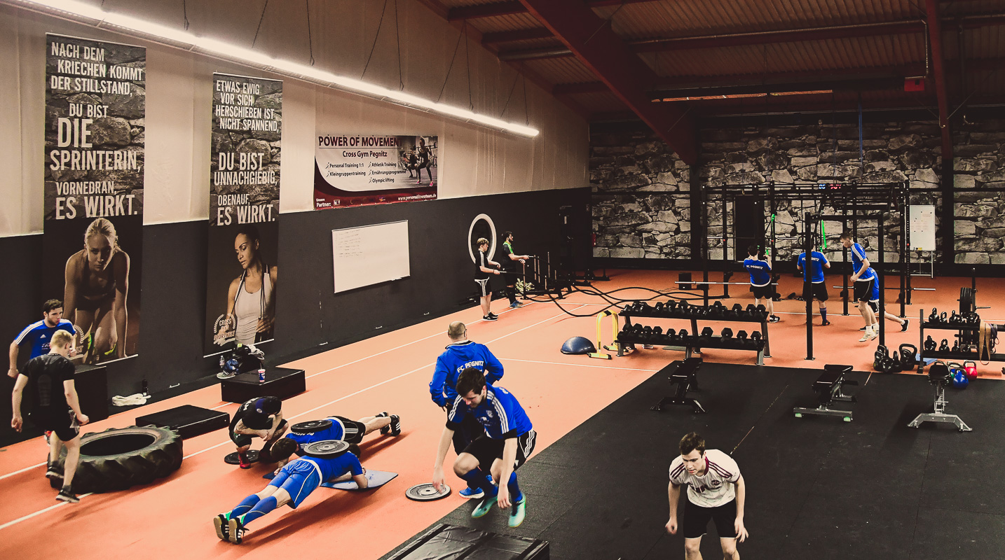 FC Pegnitz beim Cross Gym Training mit Bastian Lumpp in der Sportwelt Pegnitz, Vorbereitung für die Kreisklasse Erlangen/Pegnitzgrund 3 Saison 2018/2019