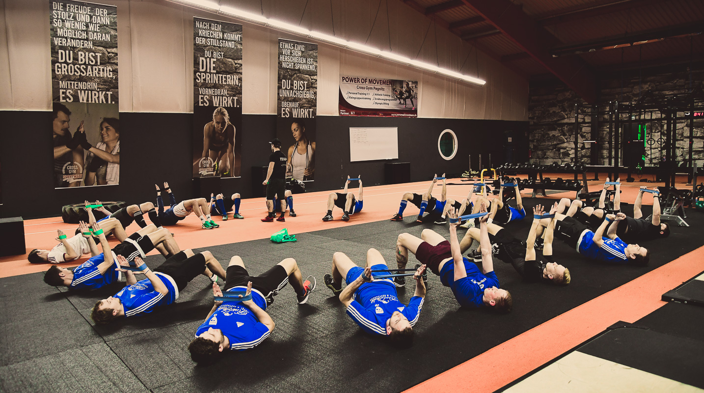 FC Pegnitz beim Cross Gym Training mit Bastian Lumpp in der Sportwelt Pegnitz, Vorbereitung für die Kreisklasse Erlangen/Pegnitzgrund 3 Saison 2018/2019