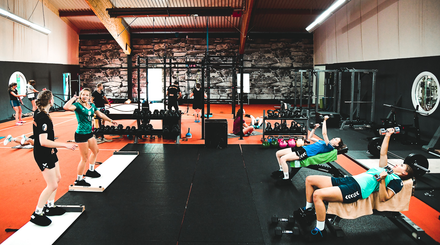 TSC Pottenstein beim Cross Gym Trainin mit Bastian Lumpp in der Sportwelt Pegnitz