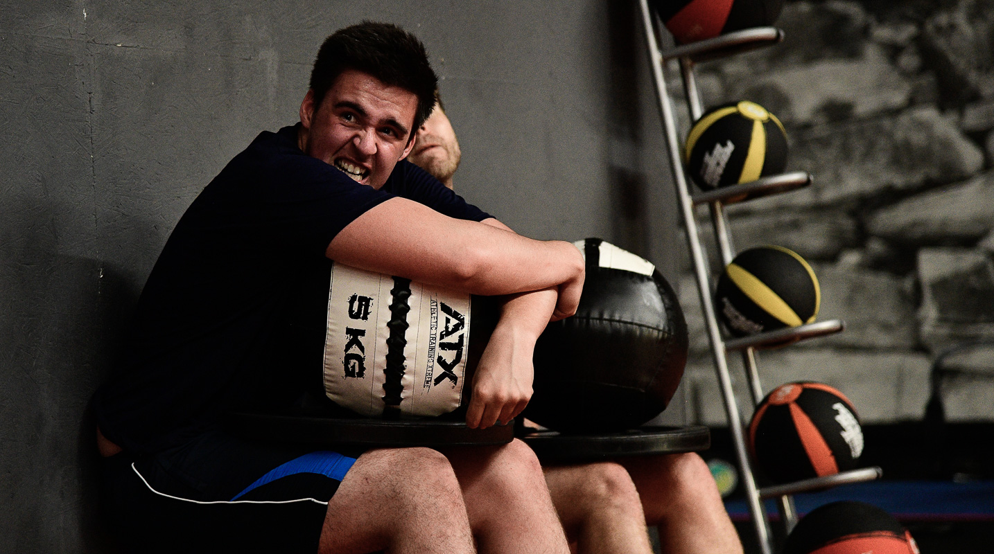 ICE DOGS Pegnitz beim Cross Gym Trainin mit Bastian Lumpp in der Sportwelt Pegnitz