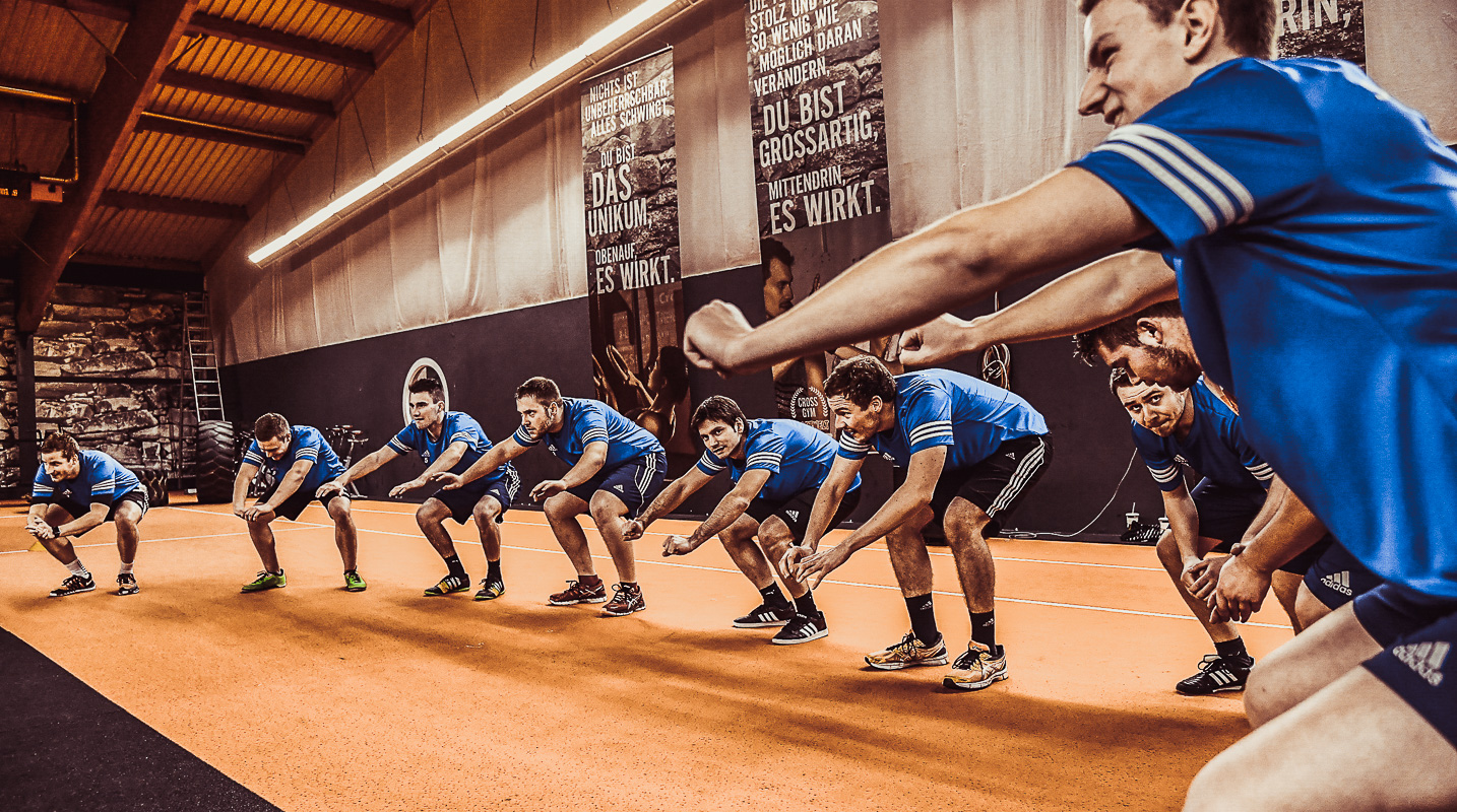 SC Kühlenfels 1. Mannschaft beim Cross Gym Training mit Bastian Lumpp in der Sportwelt Pegnitz