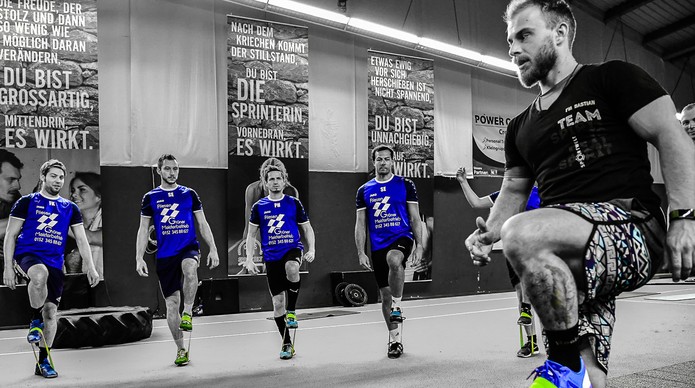 SG Geschwand / Wolfsberg 1. Mannschaft vom Gschonda Wolfsrudel beim Cross Gym Training mit Bastian Lumpp in der Sportwelt Pegnitz