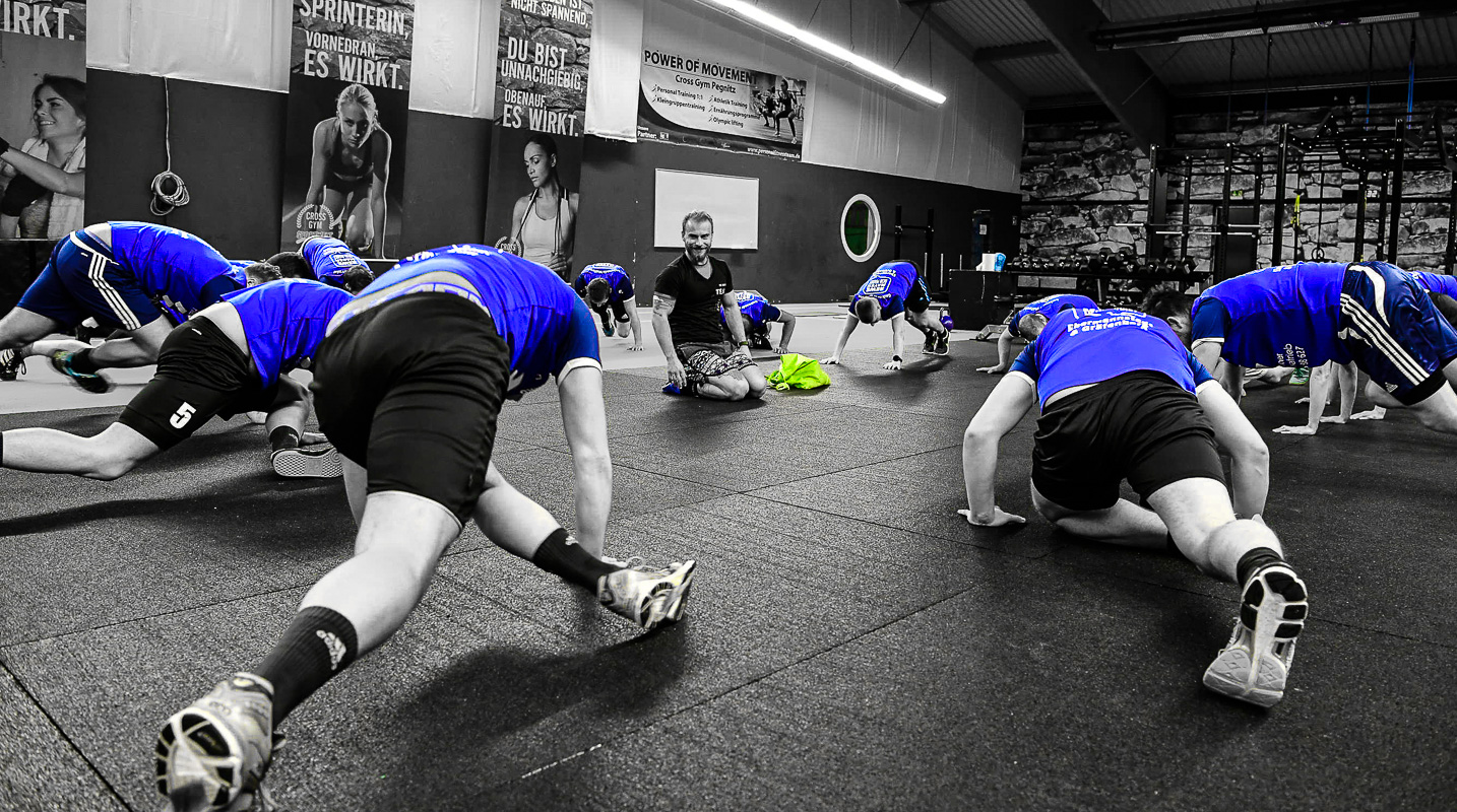 SG Geschwand / Wolfsberg 1. Mannschaft vom Gschonda Wolfsrudel beim Cross Gym Training mit Bastian Lumpp in der Sportwelt Pegnitz