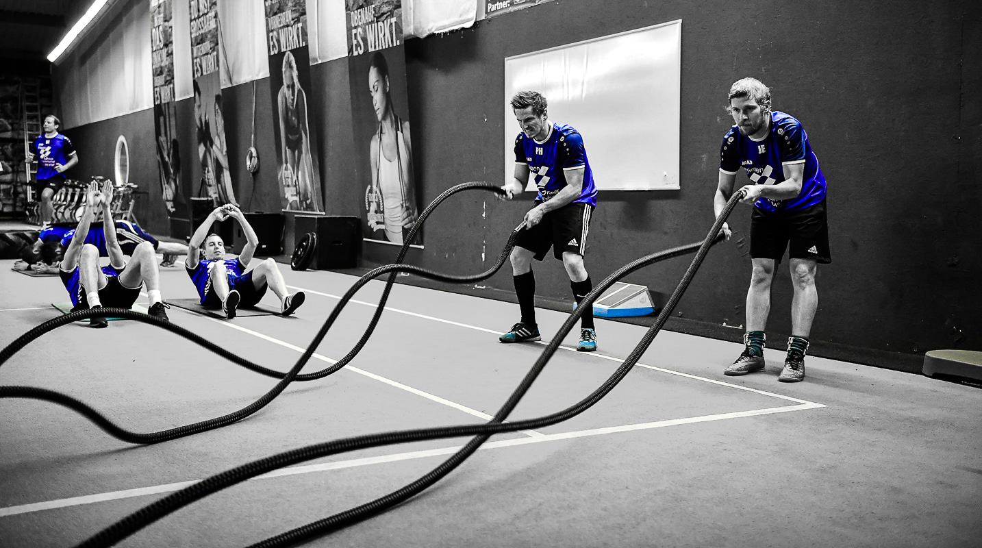 SG Geschwand / Wolfsberg 1. Mannschaft vom Gschonda Wolfsrudel beim Cross Gym Training mit Bastian Lumpp in der Sportwelt Pegnitz