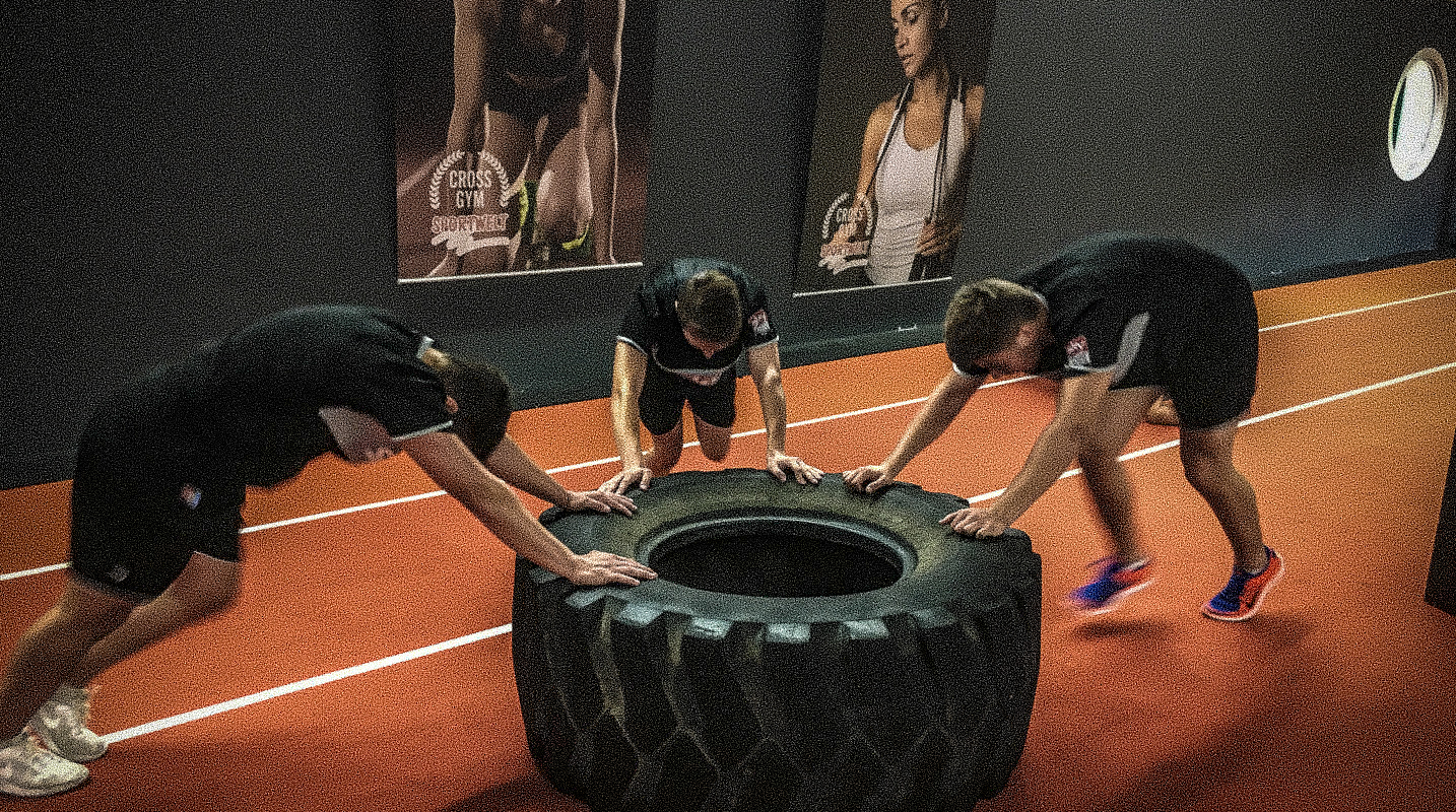 behind:the:scenes:it's:your:stage:start:play:repeat - SV Gesees / TSV Mistelbach II die Mannschaft beim Cross Gym Trainin mit Bastian Lumpp in der Sportwelt Pegnitz