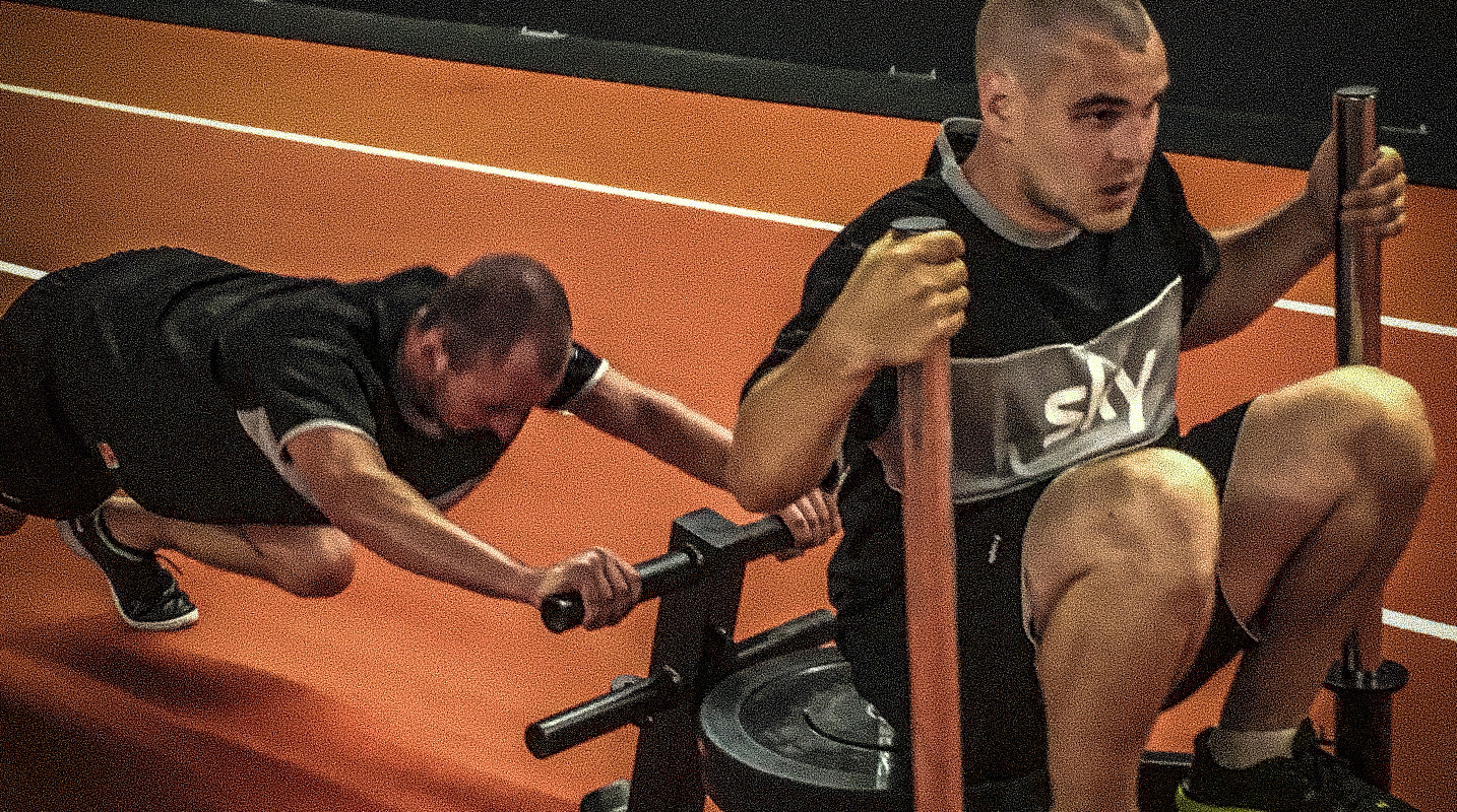 behind:the:scenes:it's:your:stage:start:play:repeat - SV Gesees / TSV Mistelbach II Mannschaft beim Cross Gym Trainin mit Bastian Lumpp in der Sportwelt Pegnitz