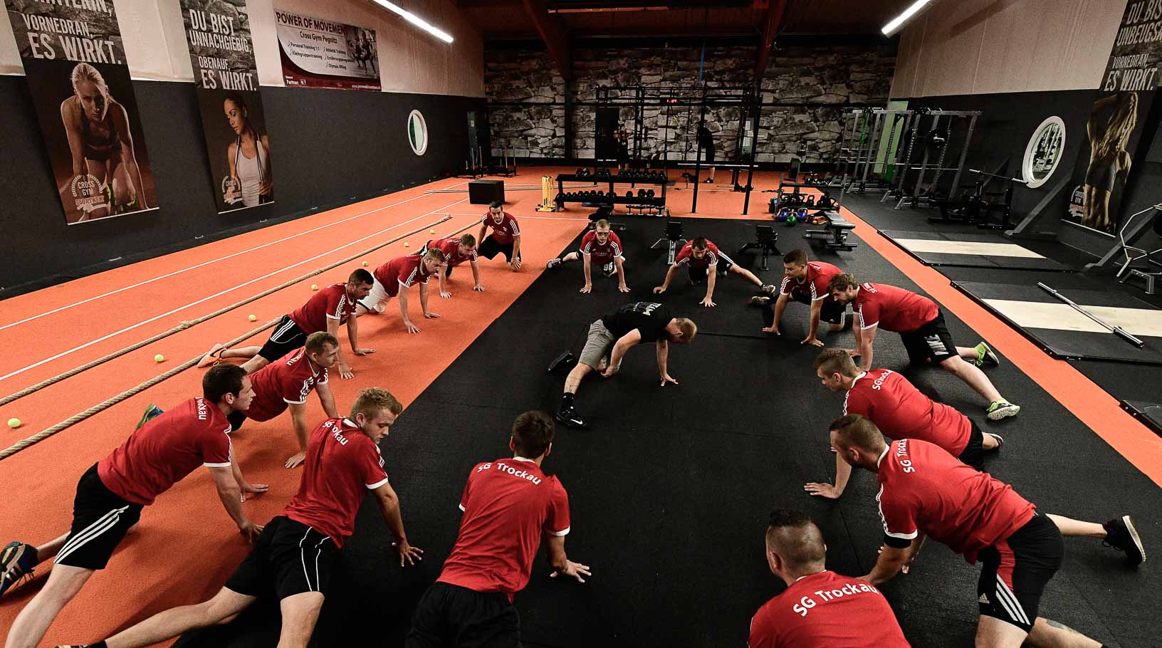 SG Trockau beim Cross Gym Trainin mit Bastian Lumpp in der Sportwelt Pegnitz