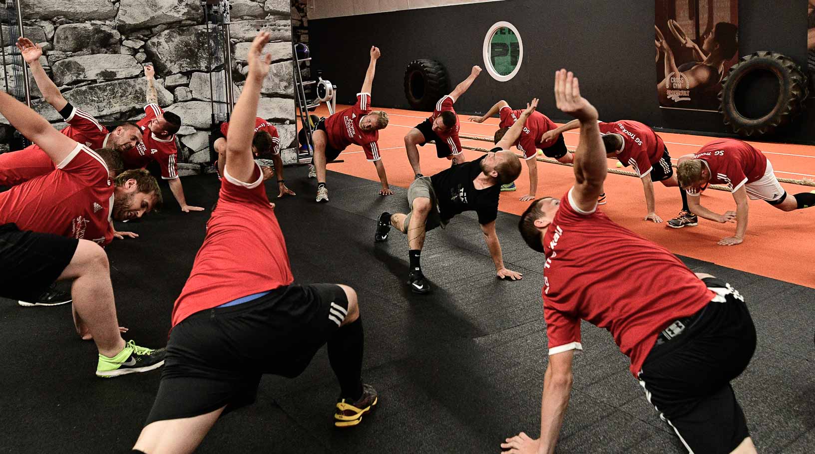 SG Trockau beim Cross Gym Trainin mit Bastian Lumpp in der Sportwelt Pegnitz