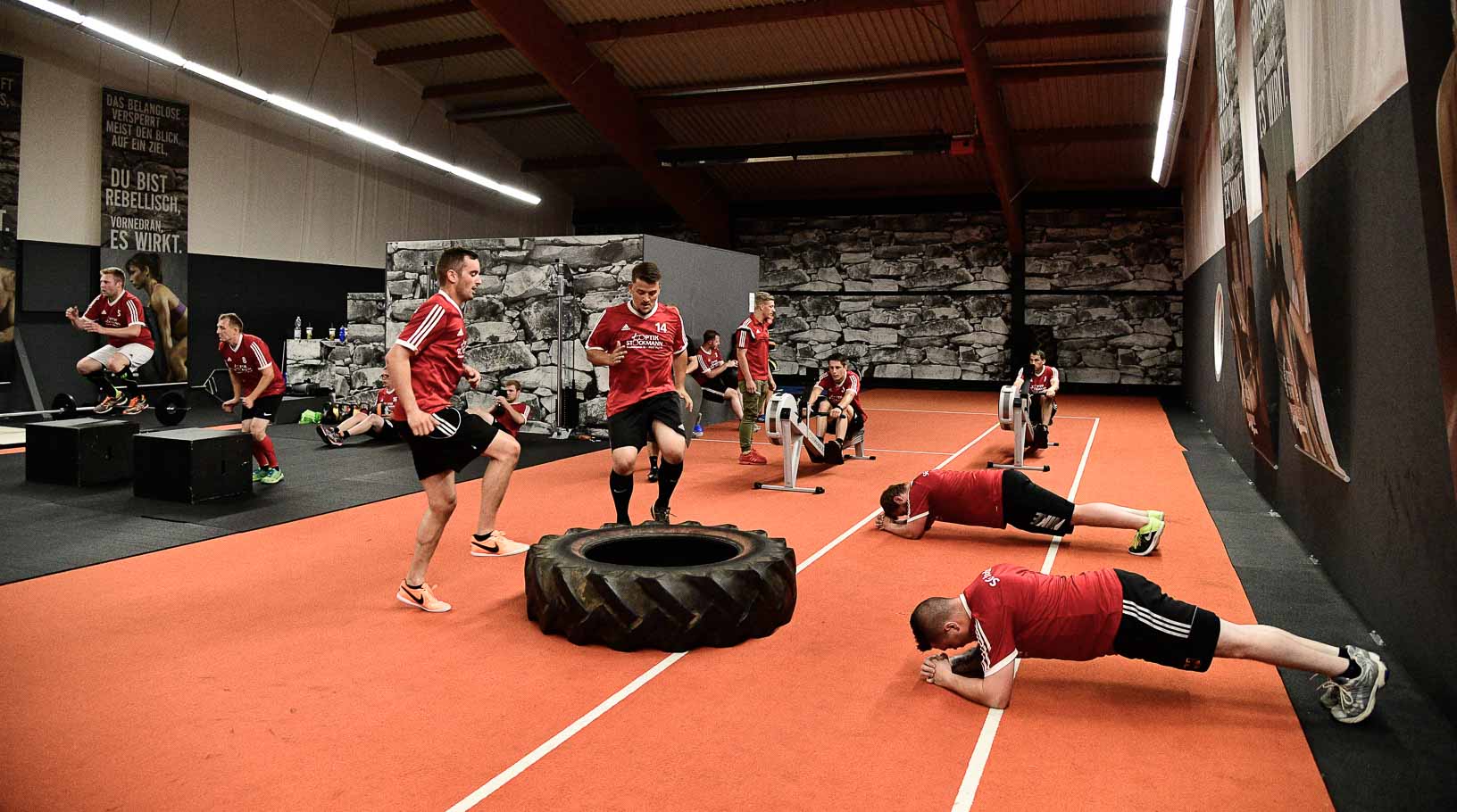 SG Trockau beim Cross Gym Trainin mit Bastian Lumpp in der Sportwelt Pegnitz