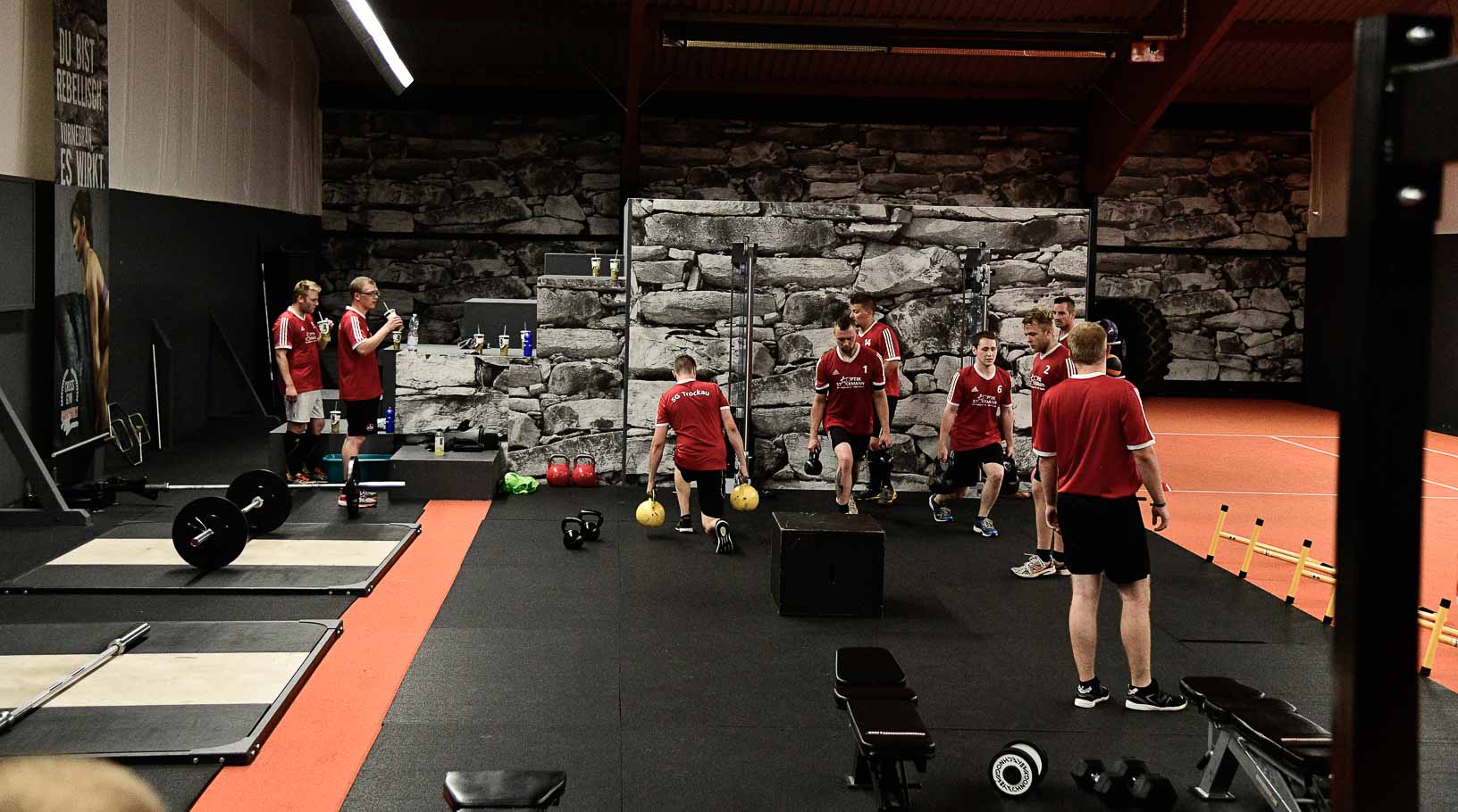 SG Trockau beim Cross Gym Trainin mit Bastian Lumpp in der Sportwelt Pegnitz