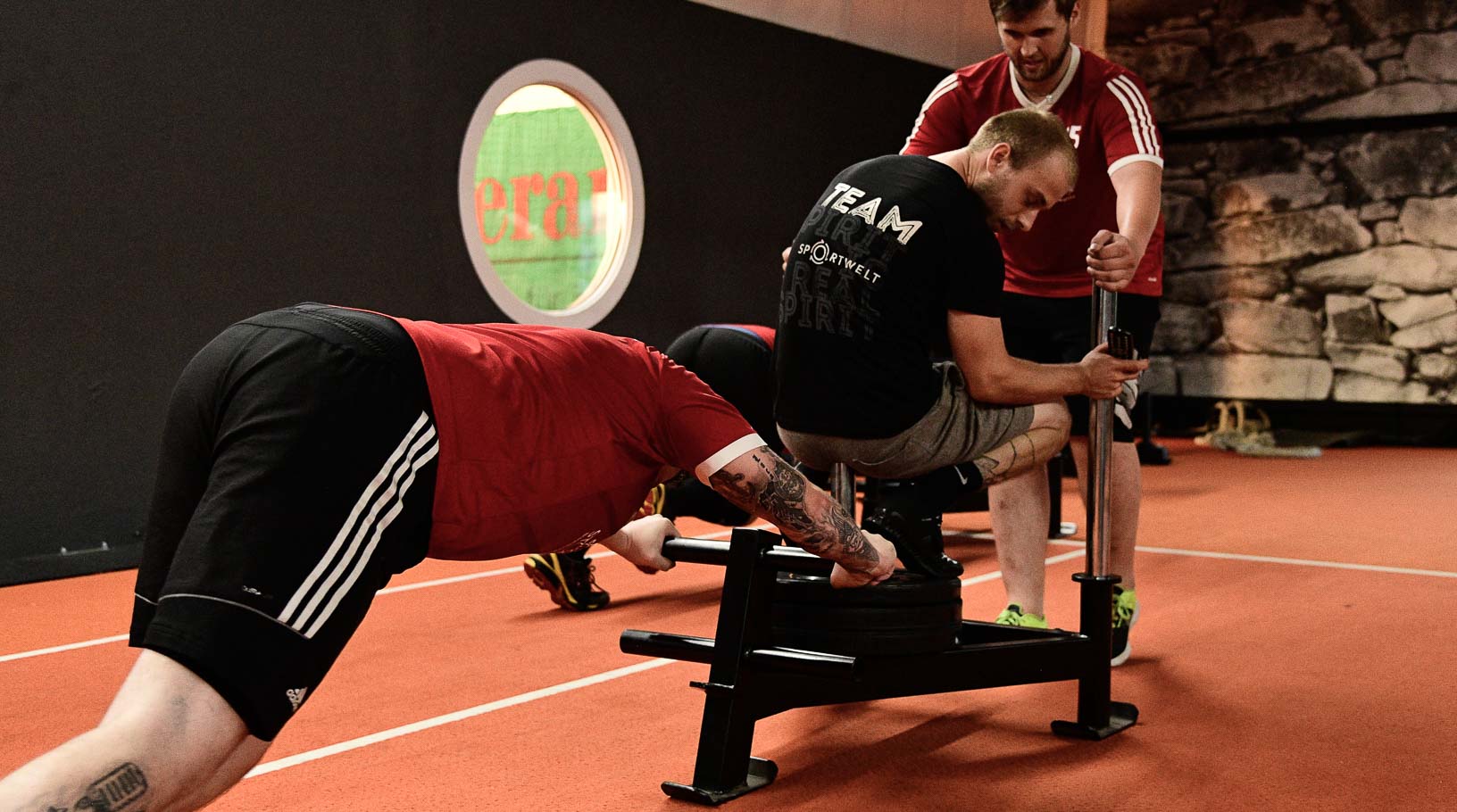 SG Trockau beim Cross Gym Trainin mit Bastian Lumpp in der Sportwelt Pegnitz